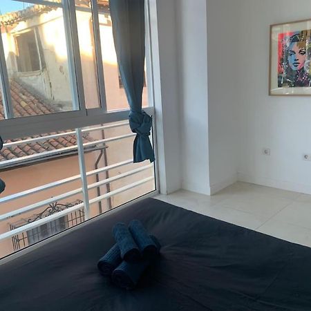 Spacious Loft / Literally At The Foot Of Alhambra Apartman Granada Kültér fotó